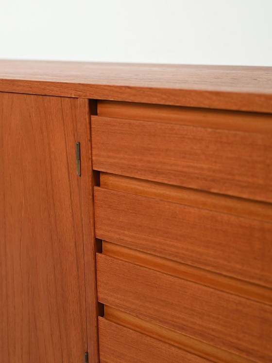 Image 1 of Buffet géométrique scandinave des années 1960