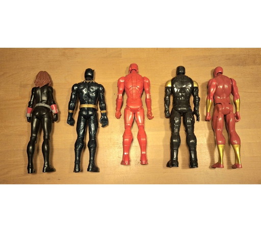 Ensemble de cinq figurines Marvel Hasbro