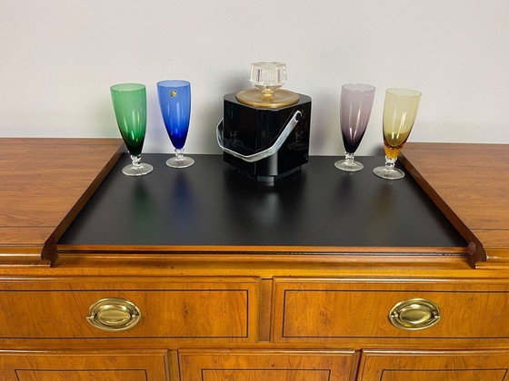 Drexel Heritage Mobile bar / Credenza buffet Campaign anni '70 – Piano scorrevole estensibile. USA, anni (photo 21 of 24)
