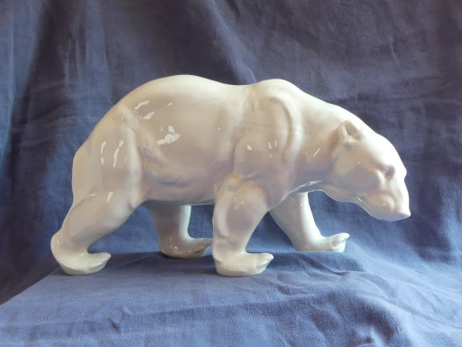 Polar bear porcelain Wagner Apel 17 cm – decoratieve objecten, Vintage