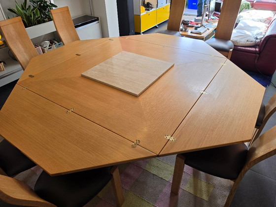 Mesa Cirkante + 8 sillas – Van den Berghe Pauvers, Conjuntos de comedor, Cuero (photo 2 of 7)