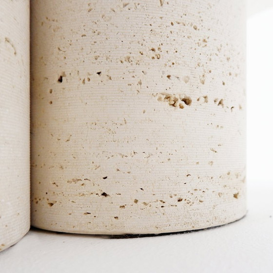 Image 1 of Quadratischer Couchtisch aus Travertin, entworfen von Mario Bellini für Cassina, um 1975