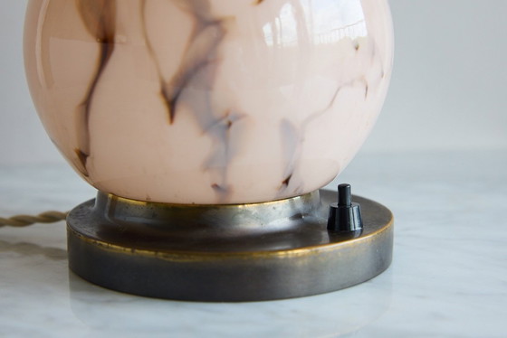 Image 1 of Antieke roze marmeren art deco lamp