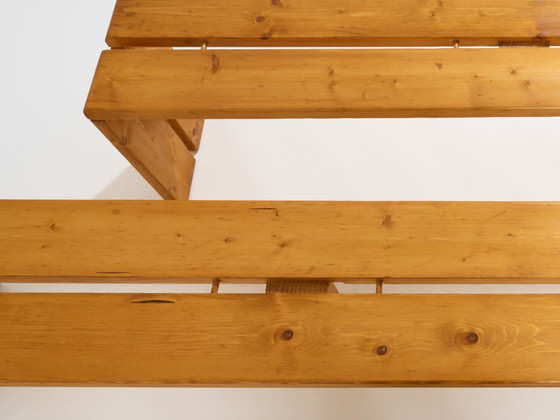 Image 1 of Panche in pino di Charlotte Perriand Les Arcs, anni '70