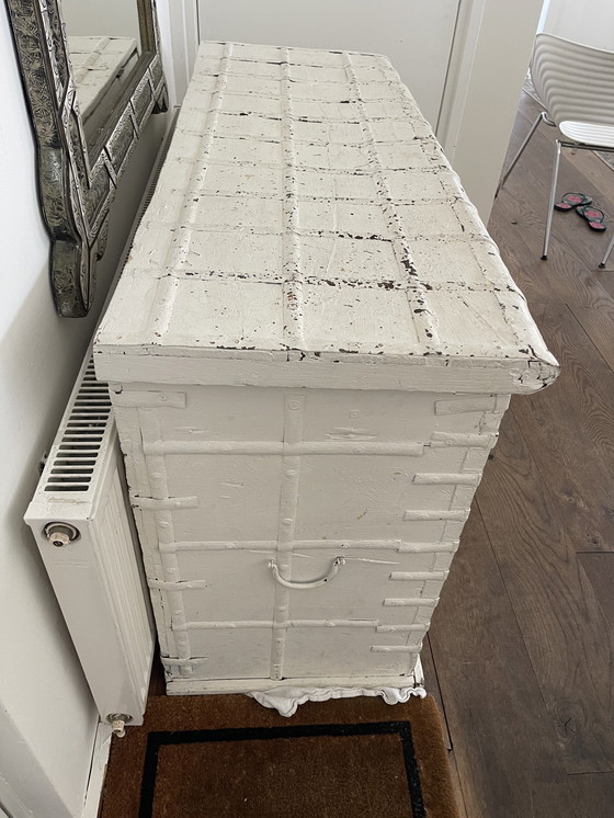 Image 1 of Alte indische Truhe