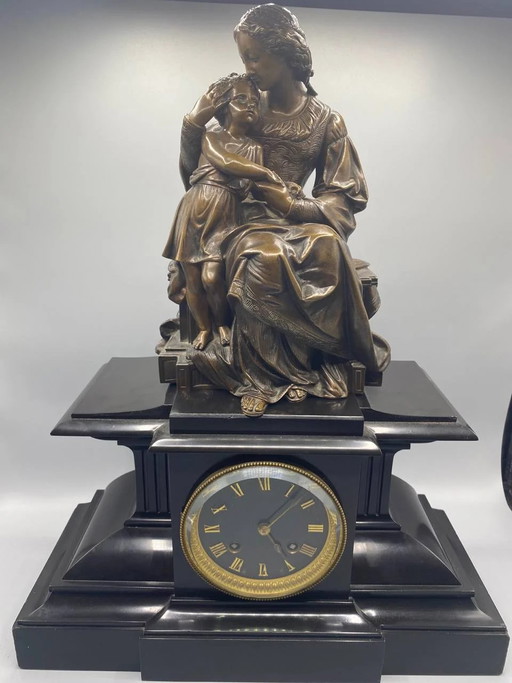 Clock and bronze sculpture signed Jean-Jules Salmson – Black marble – Barrard and Vignon Paris clockwork – Circa