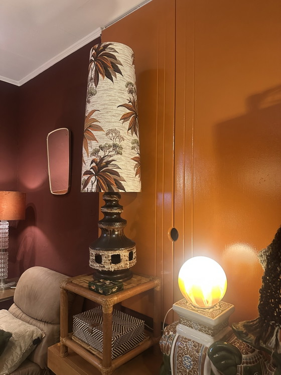 Vintage Ceramic Lamp – Table lamps, Textile (photo 3 of 5)