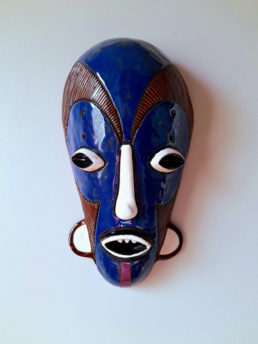 African ceramic mask, Signed Liambi
