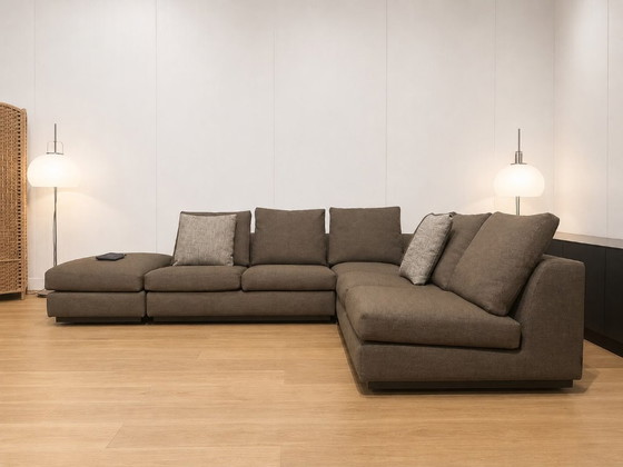 Image 1 of Wie neu Minotti Andersen Ecksofa Taupe + Ottomane