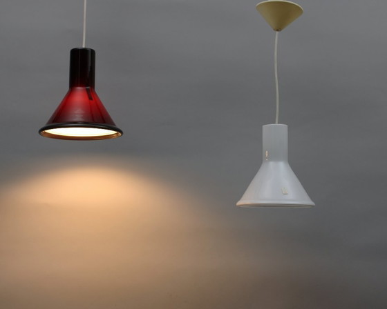 Image 1 of Michael Bang (1942-2013) - lot de 2, lampes suspendues Mini P&T Pendel - Holmegaard, Danemark