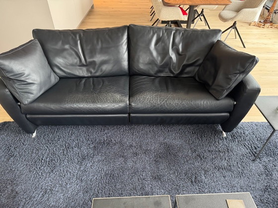 Image 1 of Wollteppich 250 x 350 cm, blau gesprenkelt.