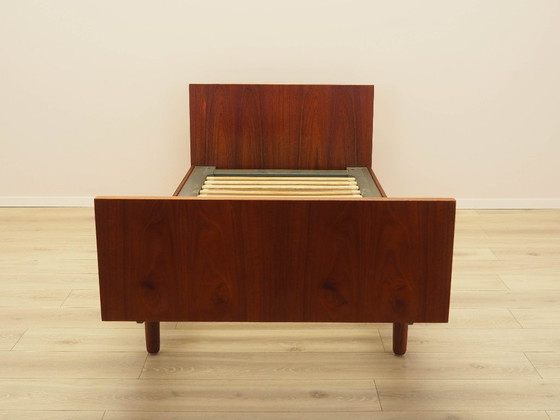 Image 1 of Cama de teca, diseño danés, década de 1960, diseñador: Hans J. Wegner, fabricante: Getama