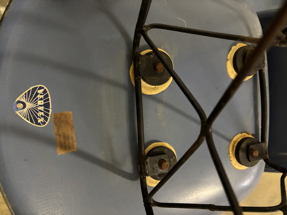 Image 1 of 4 Chaises de Miroslav Navratil Vertex