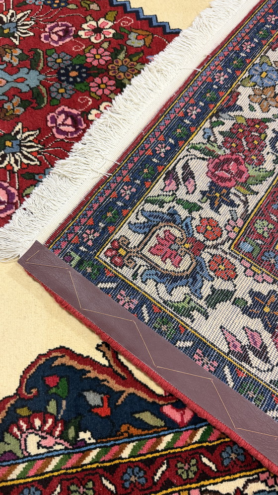 Image 1 of Original Persian carpet Bachtiar/Bakhtiar nomad carpet fine & as good as new 245x155 cm