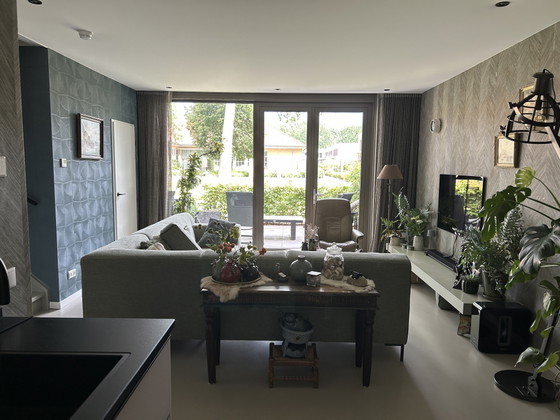 Corner sofa (Less than a year old) – Montel, Metal, Textile (photo 3 of 9)