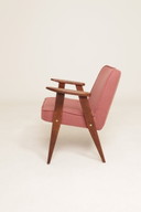 Fauteuil lounge style rétro, revêtement en laine rose indienne, remis à neuf