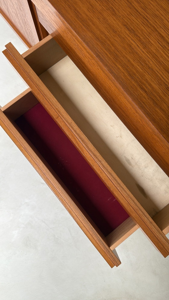 Credenza vintage in legno di teak – Credenze, Wood (photo 7 of 13)