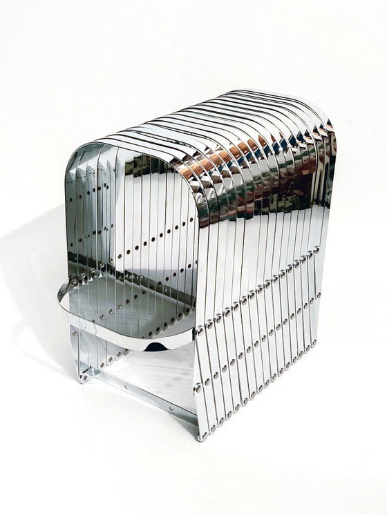 Image 1 of magazine holder Luther Evans