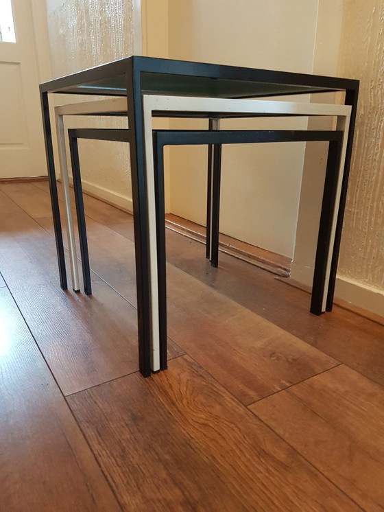 Image 1 of Set of 3 Artimeta nesting tables real Opaline glass on steel