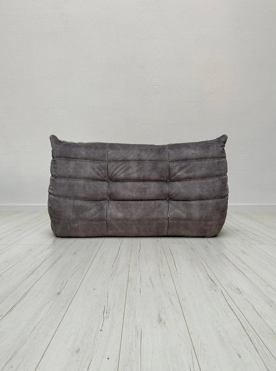 Image 1 of Vintage originele Ligne Roset Togo 2-zitsbank van Michel Ducaroy, grijs fluweel