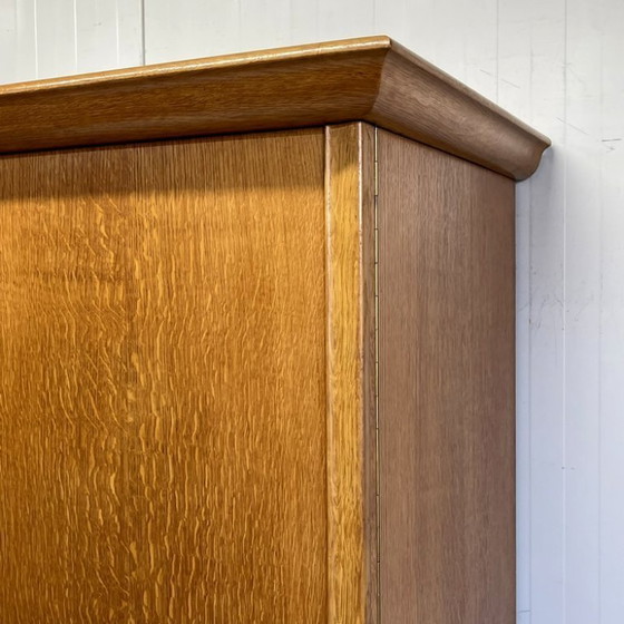 Image 1 of Armoire Art Déco vintage élégante avec étagères suspendues et tiroirs amovibles