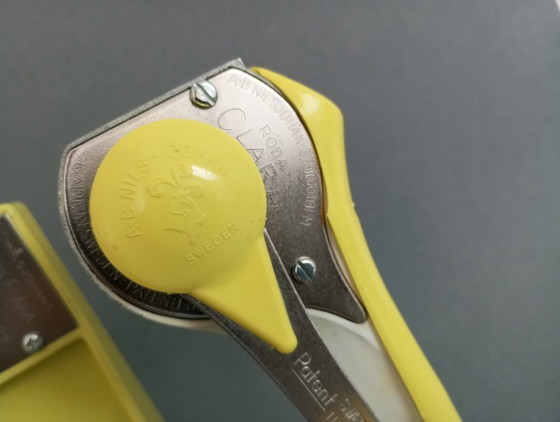 Image 1 of Siguard Bernadotte 2x 'Red Clara' apriscatole industriale Nils Johan 1970 Svezia