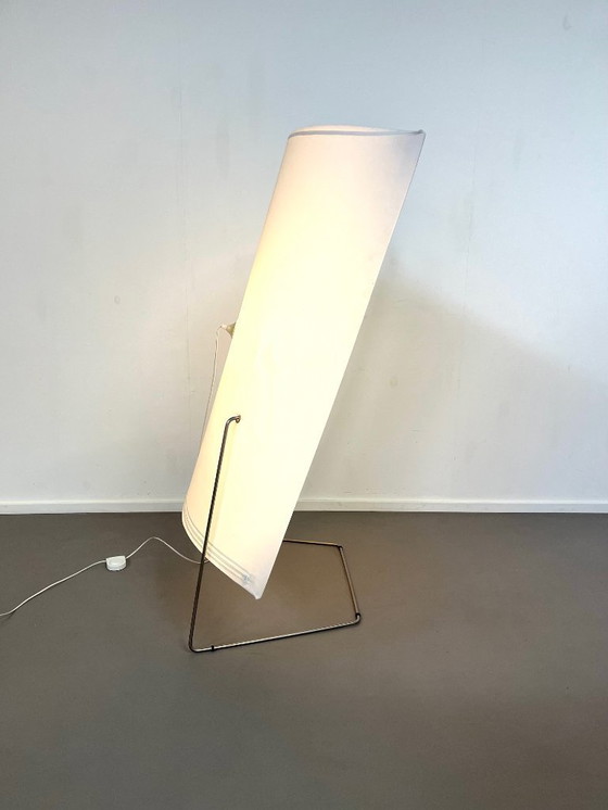 Image 1 of Lampadaire Light Volume 33F XL par Prandina The Bakery Group Italie, années 1990.