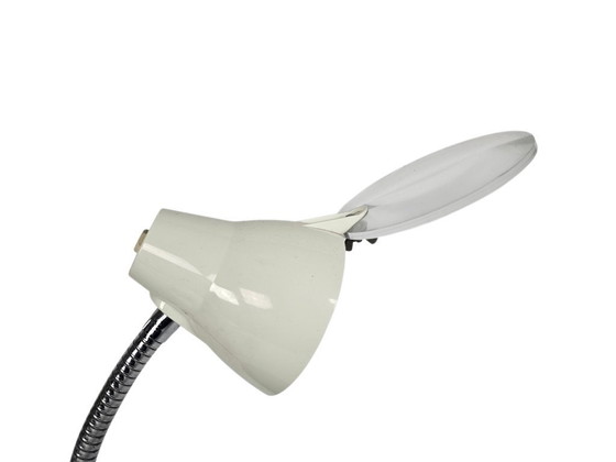 Image 1 of Lampada da tavolo 'Big Eye' - americana - lampada d'ingrandimento - collo flessibile - terzo quarto del XX secolo