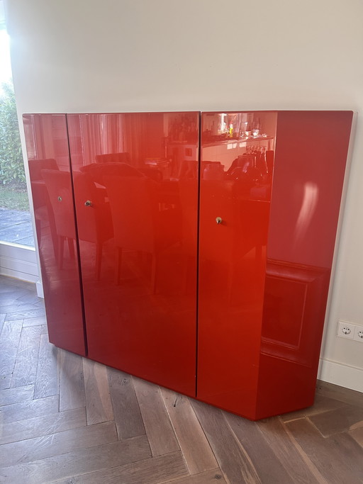 Bramante China Red Kast