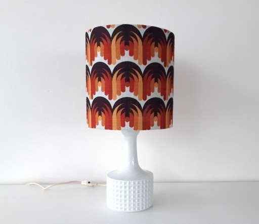 Vintage porcelain lamp base from Wallendorf with new handmade lampshade made of linen fabric with retro graphic print