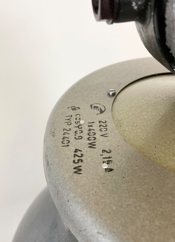 Image 1 of Grande lampe industrielle en émail gris d'Elektrosvit, années 1960