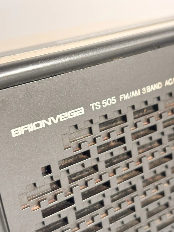Cube Radio Brionvega TS505 by Richard Sapper and Marco Zanuso 70s, Decorative Objects, Pop Art (photo 9 of 14)