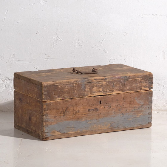 Piccola cassa antica con patina grigia (c.1920) #1 – Armadi contenitori, Rustic (photo 8 of 40)