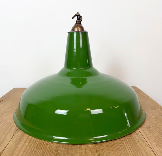 Lámpara colgante industrial de esmalte verde de Jackson Electrical Co., década de 1960 – Lámparas colgantes (photo 15 of 18)