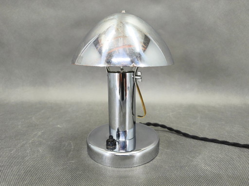 Lampe de table réglable chromée de style Bauhaus, Tchécoslovaquie des années 1930