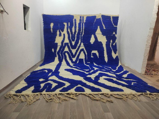Großer Berberteppich aus ecrufarbener Wolle mit dekorativen Mustern, 300/400 cm – Teppiche & Läufer, Wool (photo 6 of 10)