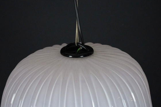 Image 1 of Grande lampadario vintage a forma di fiore in vetro di Murano rosa, Italia, anni '80.