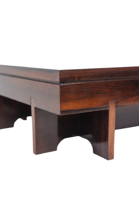 Image 1 of Mesa de centro de estilo Art decó en palisandro. Fabricada en la década de 1970.