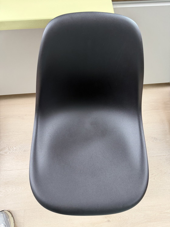 Vitra DSR Black – Dining chairs, Metal, Plastic (photo 2 of 9)
