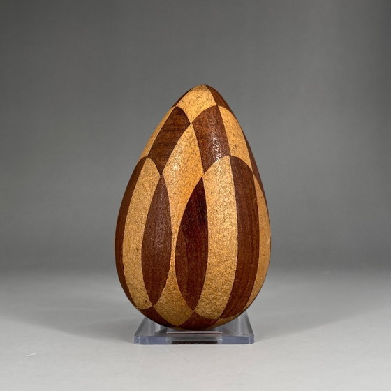 Image 1 of Vintage houten sculptuur, eivormig, in Weense werkplaatsstijl – Koloman Moser / Therese Trethan Art