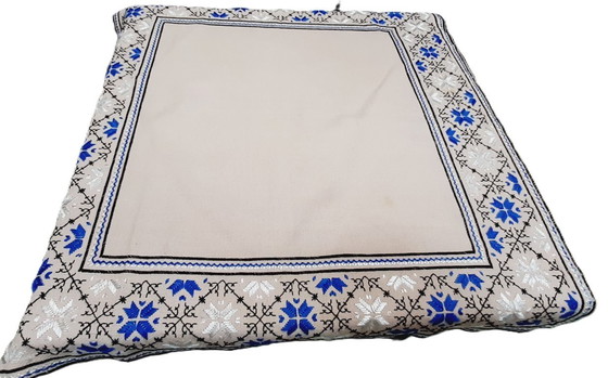 Image 1 of Vintage square hand embroidered tablecloth 63 x 63 cm