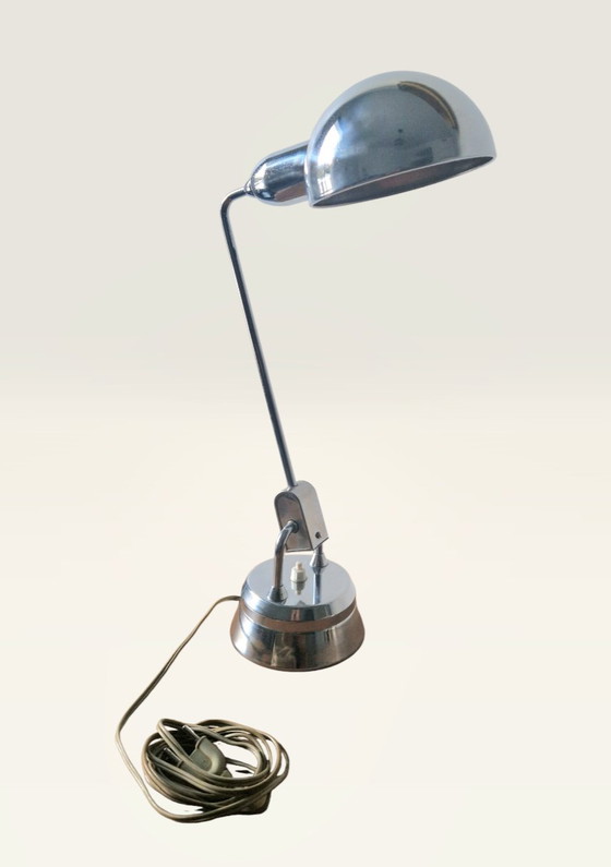 Image 1 of Vintage chromen lamp model 600 - Ontwerp Charlotte Perriand - Uitgegeven door Jumo 1940