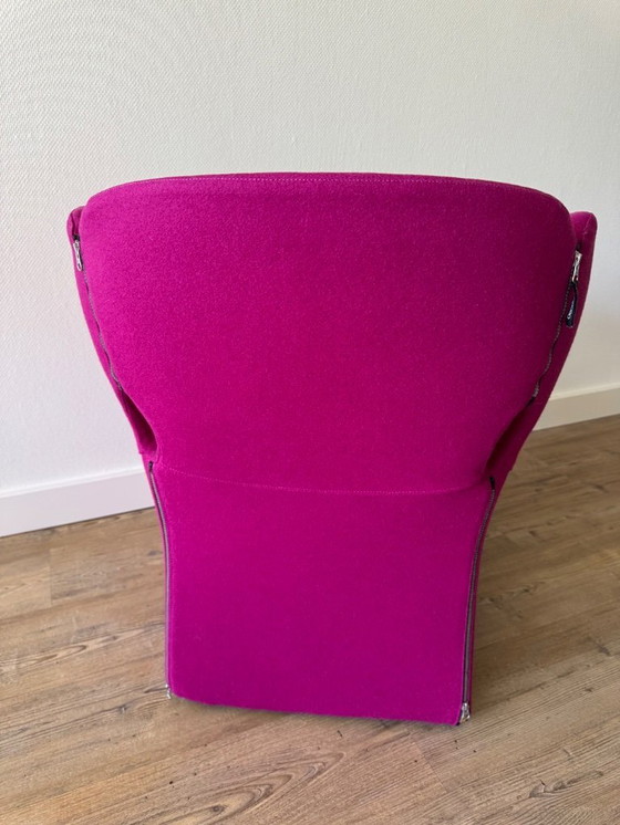 Image 1 of Moroso Bloomy