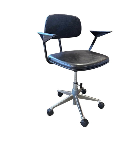 Mid-Century bureaustoel van Friso Kramer voor Ahrend de Cirkel / jaren 60 – Bureaustoelen, Mid Century Modern (photo 3 of 17)