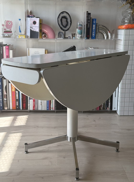 Image 1 of Tavolo in formica (pieghevole)