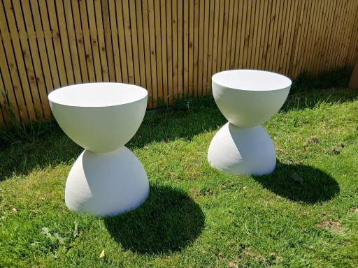 Set of 2 organic Mortex side tables – New condition – Original packaging