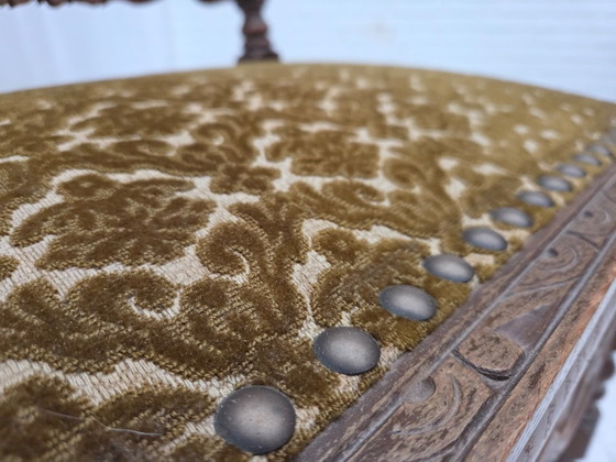 Image 1 of Jaren 30, Deense fauteuil met hoge rugleuning, meubelstof, velours, handgesneden eikenhout.