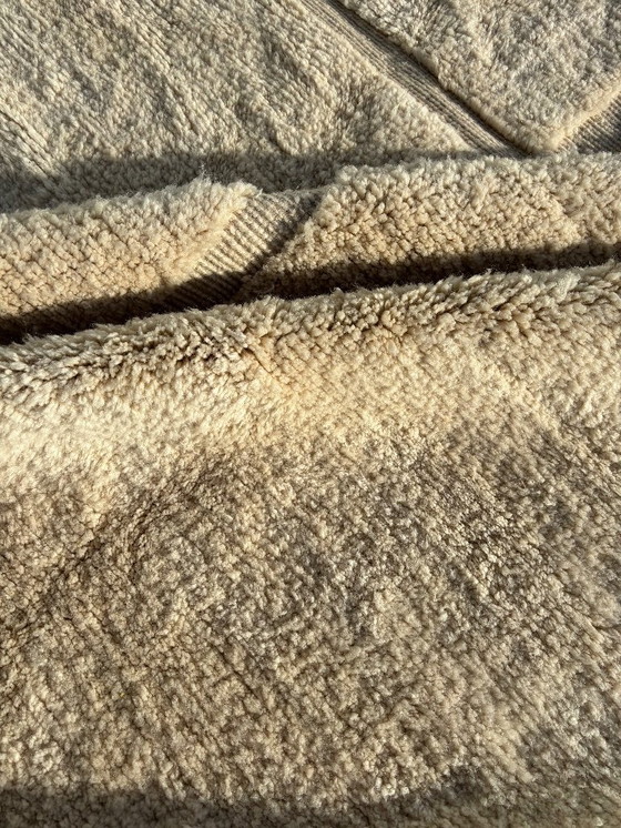 Image 1 of Handgeweven Marokkaans Mrirt-tapijt – 220 × 320 cm – Natuurlijke wol