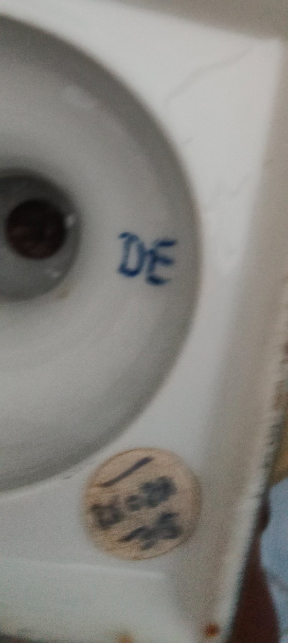 Prachtig Koppel (Set Van 2) Deklusters Sèvres-Stijl – Handgeschilderd & Gesigneerd – Vazen, Porcelain (photo 4 of 5)
