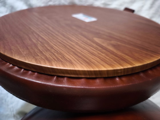 Image 1 of Tavolino/sgabello/comodino vintage anni '90 in stile retrò